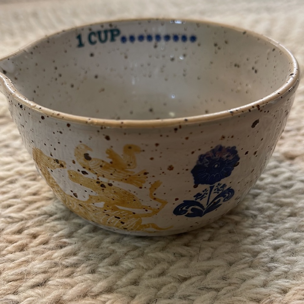 Rustic Animal Measuring Cups by Maria Lena for Anthropologie - Picture 5 of 8